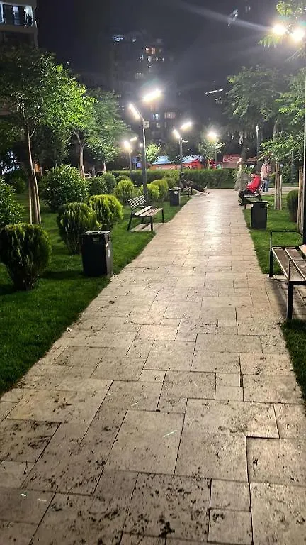 Best Apartments G 400 Tbilisi